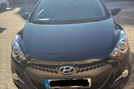 Hyundai i30 99.000 km 5.800 &euro; Nürnberg 90409