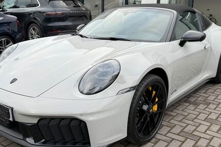 Porsche 992 3.490 km 212.911 &euro; Fürth bei Nürnberg 90765