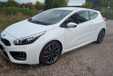 Kia pro ceed / ProCeed 76.500 km 11.300 &euro; Nürnberg 90475