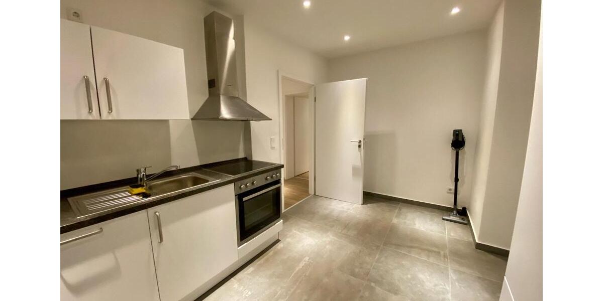 Etagenwohnung Nürnberg Gleißhammer - 3 Zimmer, 73 m&sup2;, 1.360&euro; | Angebot:26498394