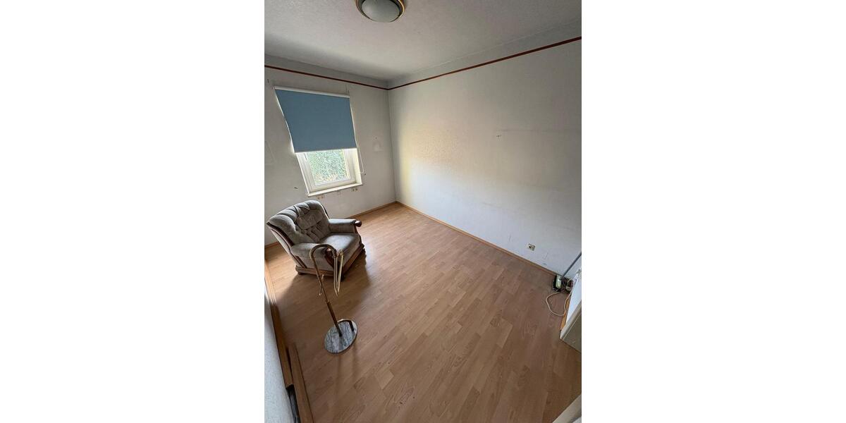 Etagenwohnung Nürnberg Eberhardshof - 5.5 Zimmer, 120 m&sup2;, 1.500&euro; | Angebot:25410897