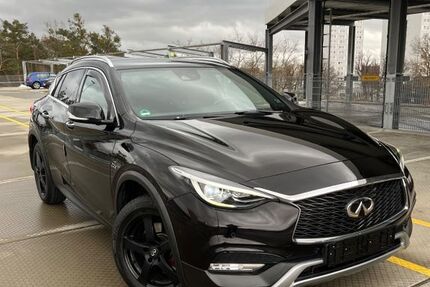 INFINITI QX30 130.000 km 13.700 &euro; Nürnberg 90480