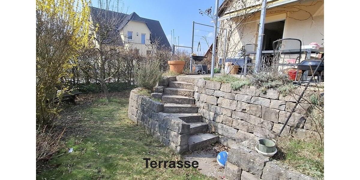 Einfamilienhaus Dachsbach - 8 Zimmer, 138 m&sup2;, 408.000&euro; | Angebot:25838078