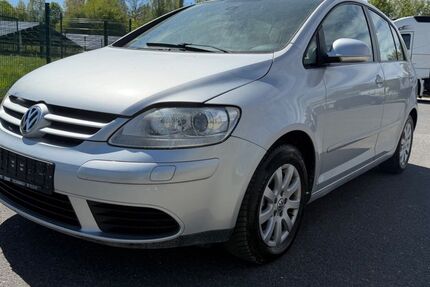 VW Golf 217.867 km 1.990 &euro; Zirndorf 90513