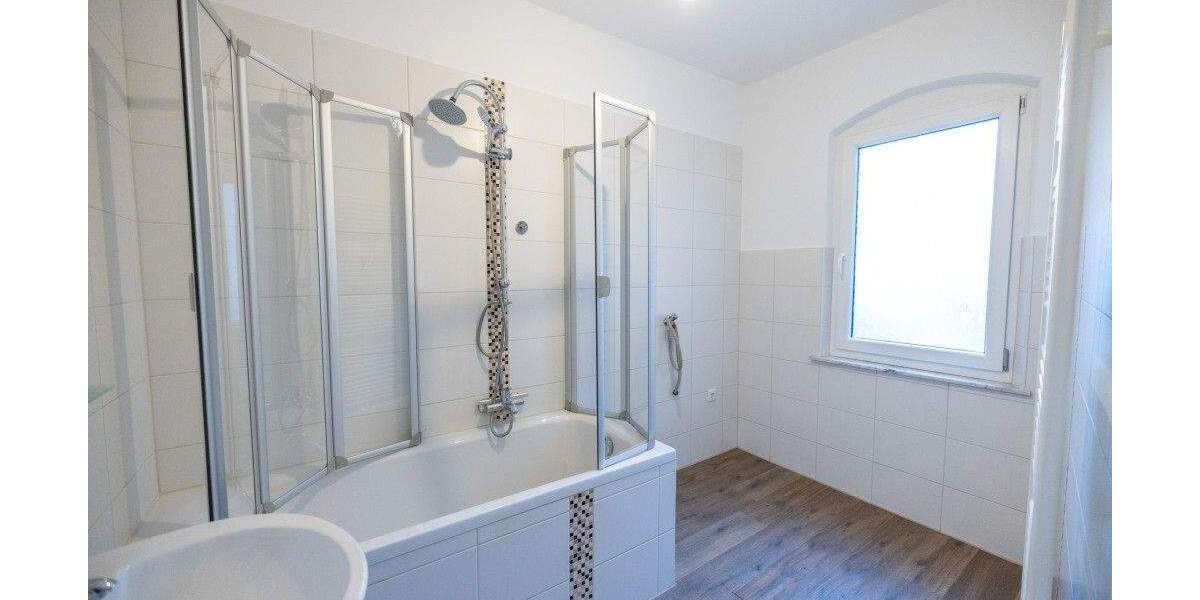 Etagenwohnung Nürnberg Muggenhof - 2 Zimmer, 58 m&sup2;, 175.000&euro; | Angebot:25746677