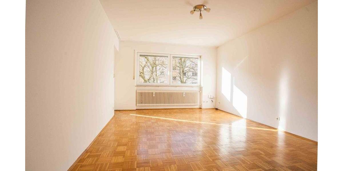 Etagenwohnung Erlangen Sieglitzhof - 2 Zimmer, 63 m&sup2;, 242.000&euro; | Angebot:25771732