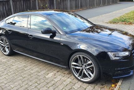 Audi A5 128.000 km 19.900 &euro; Nürnberg 90469