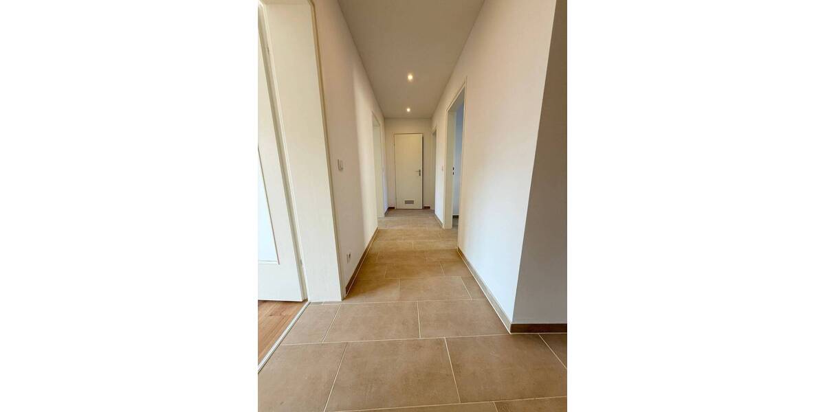 Etagenwohnung Fürth Südstadt - 3 Zimmer, 75 m&sup2;, 285.000&euro; | Angebot:25995869