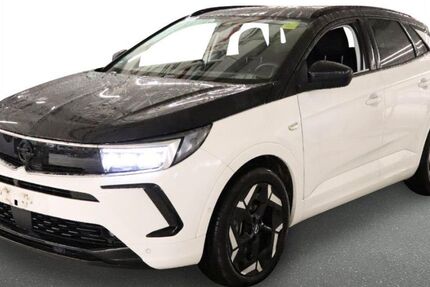 Opel Grandland (X) 14.873 km 25.999 &euro; Neustadt an der Aisch 91413
