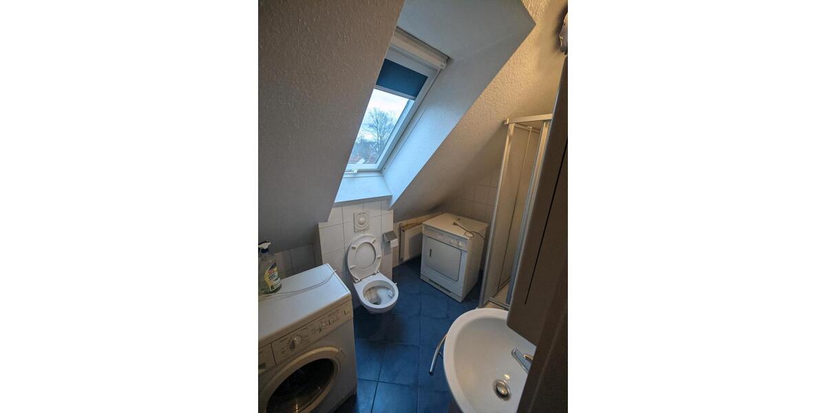 Dachgeschoßwohnung Erlangen Bruck - 3 Zimmer, 45 m&sup2;, 700&euro; | Angebot:25164820