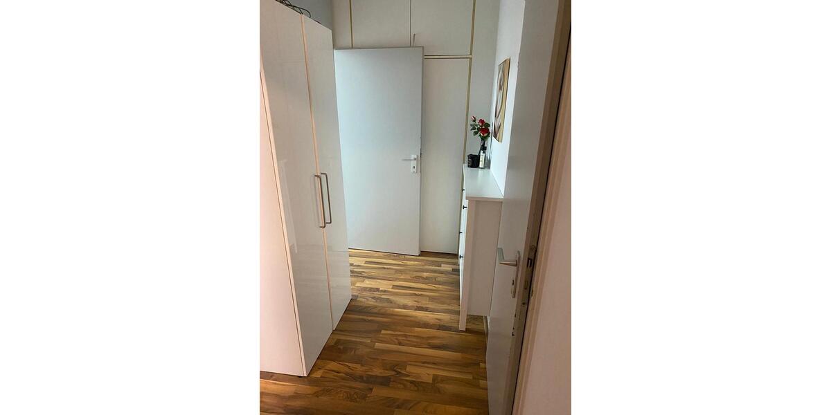 Etagenwohnung Fürth Bislohe - 3 Zimmer, 84 m&sup2;, 1.100&euro; | Angebot:26677272