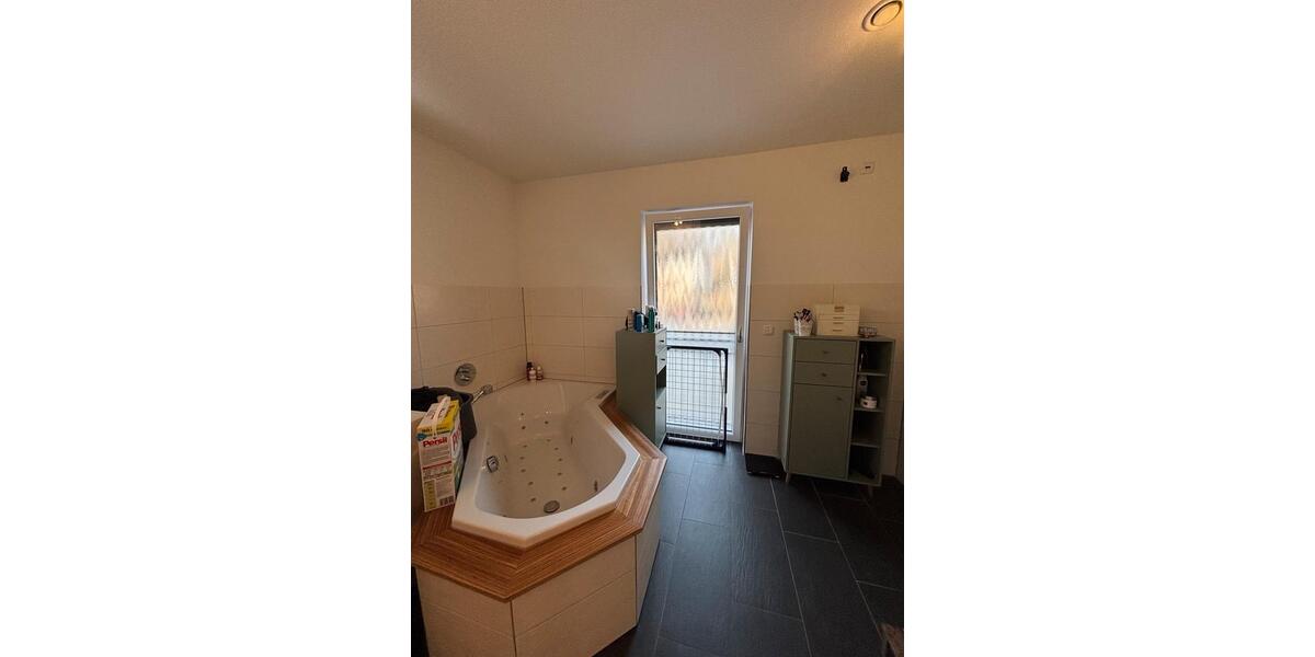 Erdgeschoßwohnung Buckenhof - 2 Zimmer, 94 m&sup2;, 900&euro; | Angebot:26577630