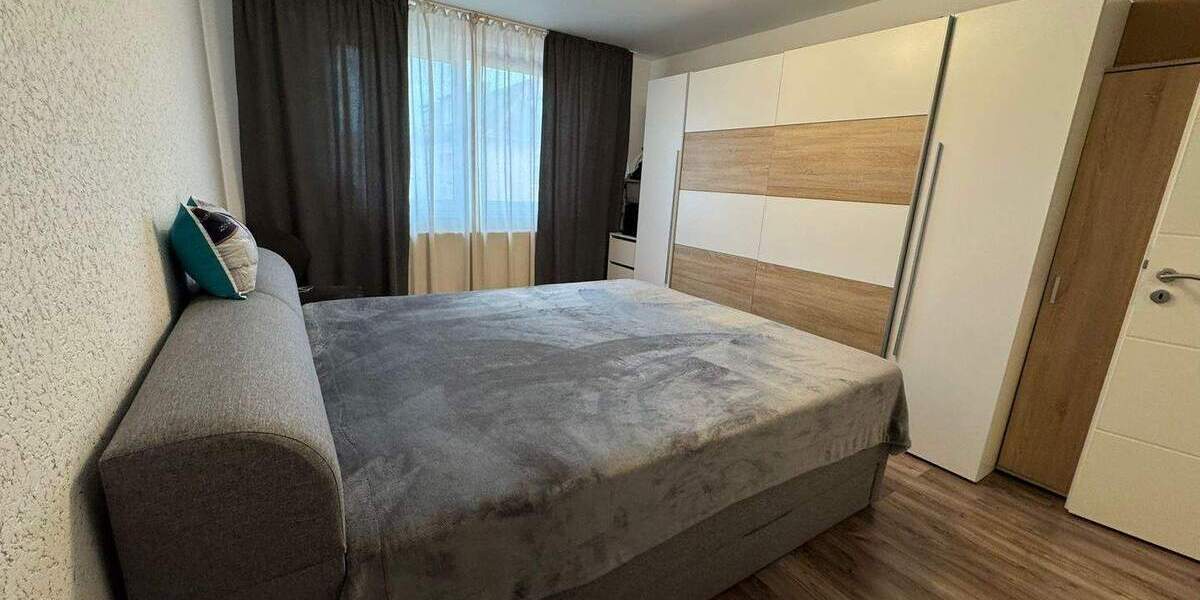 Etagenwohnung Nürnberg Steinbühl - 3 Zimmer, 72 m&sup2;, 269.990&euro; | Angebot:25730251