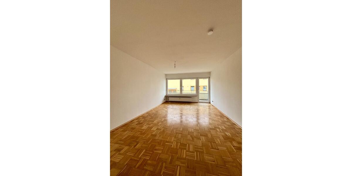 Etagenwohnung Herzogenaurach - 4 Zimmer, 82 m&sup2;, 790&euro; | Angebot:25842260