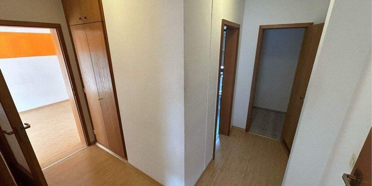 Etagenwohnung Erlangen Innenstadt - 2 Zimmer, 63 m&sup2;, 270.000&euro; | Angebot:25671212