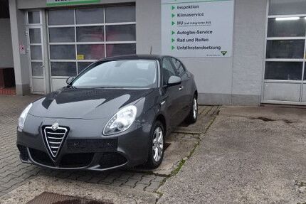 Alfa Romeo Giulietta 92.000 km 7.290 &euro; Windsbach 91575