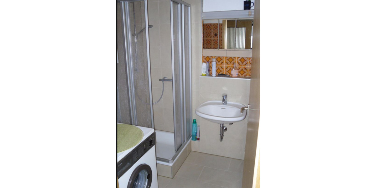 Etagenwohnung Nürnberg Almoshof - 4 Zimmer, 110 m&sup2;, 1.200&euro; | Angebot:24818035