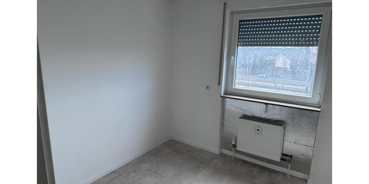 Etagenwohnung Nürnberg Gaismannshof - 3 Zimmer, 72 m&sup2;, 1.050&euro; | Angebot:25351660