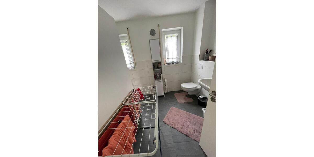 Erdgeschoßwohnung Aurachtal - 2.5 Zimmer, 90 m&sup2;, 980&euro; | Angebot:25917478