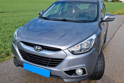 Hyundai ix35 94.000 km 10.990 &euro; Neuendettelsau 91564