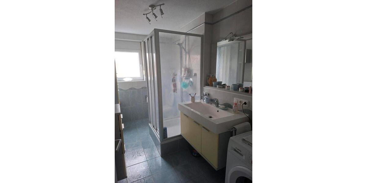 Etagenwohnung Nürnberg Gibitzenhof - 3 Zimmer, 90 m&sup2;, 1.350&euro; | Angebot:25904039