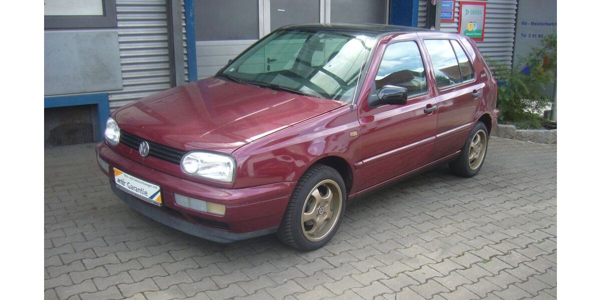VW Golf 180.000 km 2.900 &euro; Pyrbaum-Schwarzach 90602