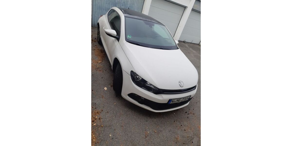 VW Scirocco 197.500 km 3.300 &euro; Nürnberg 90451
