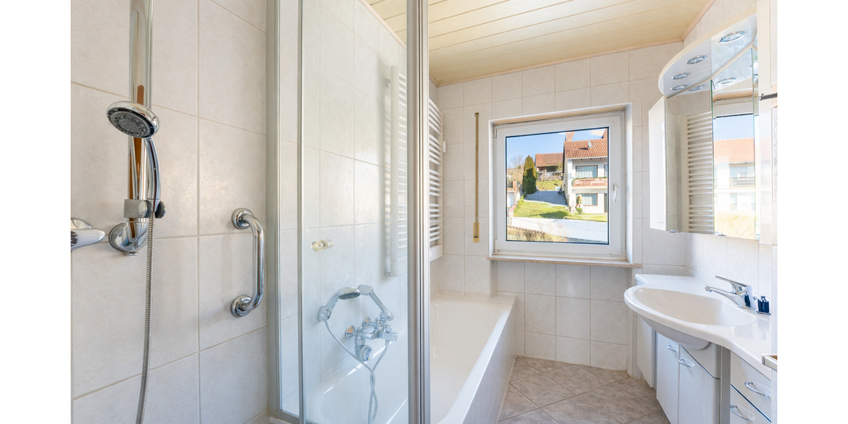 Mehrfamilienhaus, Wohnhaus Trautskirchen - 8 Zimmer, 164 m&sup2;, 365.000&euro; | Angebot:25835505