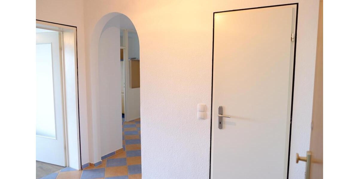 Etagenwohnung Lauf an der Pegnitz - 2.5 Zimmer, 75 m&sup2;, 710&euro; | Angebot:25925042