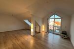 Dachgeschoßwohnung Höchstadt an der Aisch - 2.5 Zimmer, 63 m&sup2;, 630&euro; | Angebot:27631077