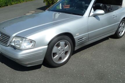 Mercedes-Benz SL 280 221.543 km 16.990 &euro; Fürth 90768