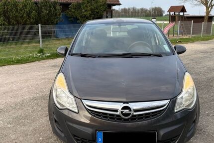 Opel Corsa 163.750 km 2.800 &euro; Seukendorf 90556