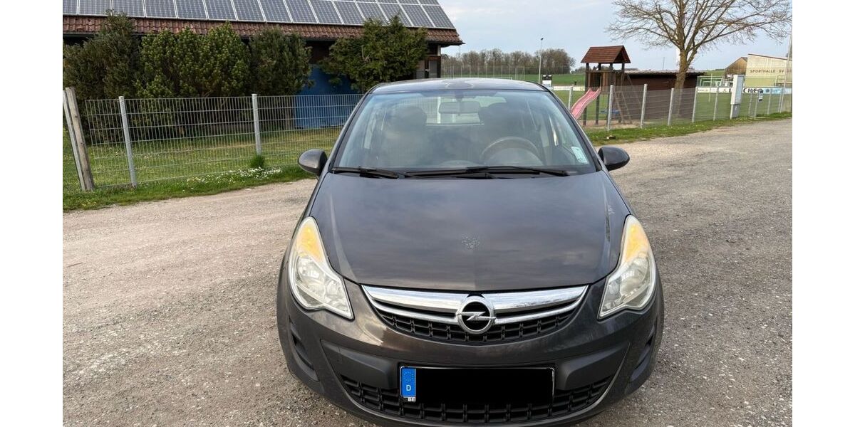 Opel Corsa 163.750 km 2.800 &euro; Seukendorf 90556