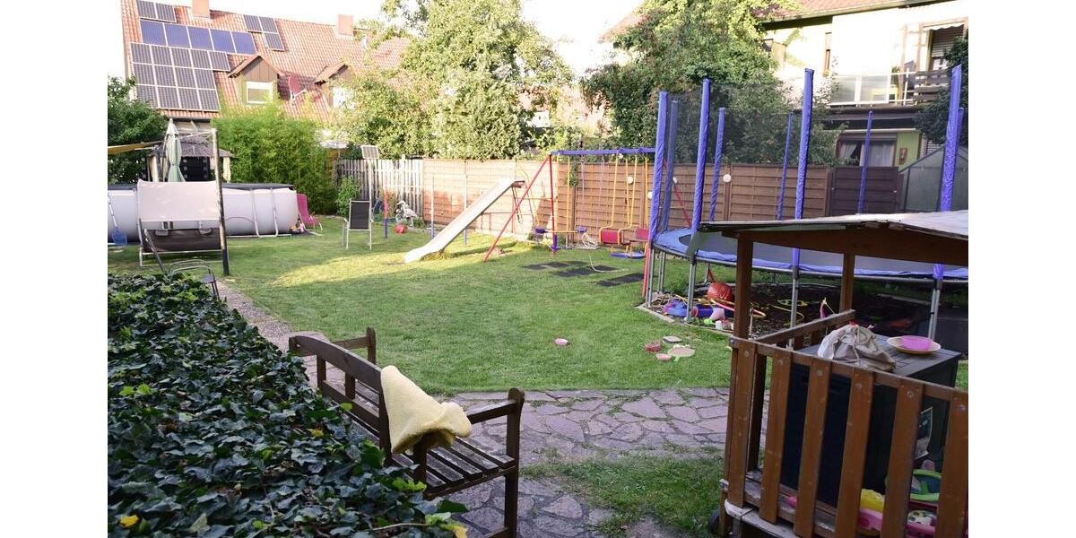 Dachgeschoßwohnung Oberasbach - 3.5 Zimmer, 75 m&sup2;, 950&euro; | Angebot:25873675