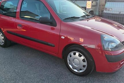 Renault Clio 208.000 km 1.799 &euro; Nürnberg 90411
