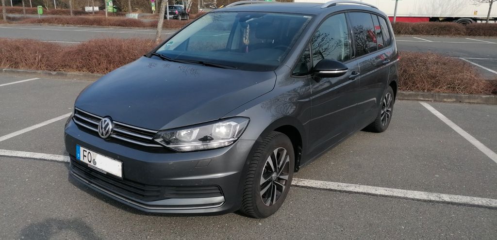 VW Touran 88.500 km 22.500 &euro; Forchheim 91301