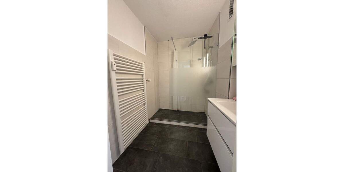 Etagenwohnung Nürnberg-3 Röthenbach b Schweinau - 2 Zimmer, 80 m&sup2;, 280.000&euro; | Angebot:25703825