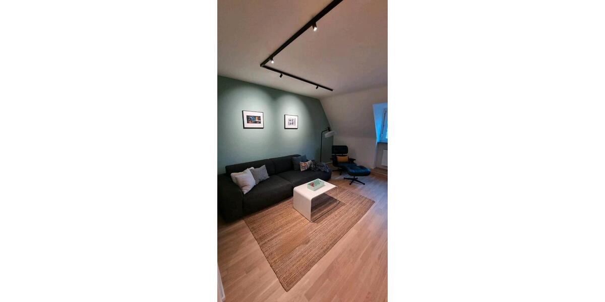 Dachgeschoßwohnung Nürnberg Kleinweidenmühle - 3 Zimmer, 68 m&sup2;, 335.000&euro; | Angebot:26789097