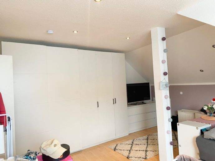 Etagenwohnung Fürth Weikershof - 3 Zimmer, 92 m&sup2;, 990&euro; | Angebot:26796666