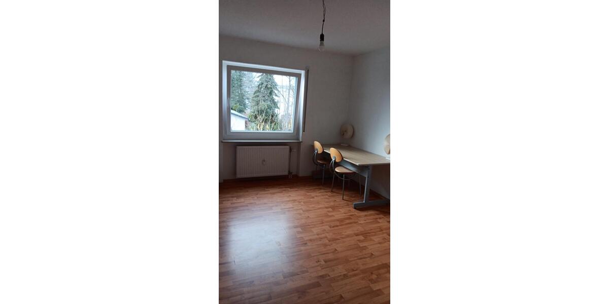 Etagenwohnung Erlangen Bruck - 3 Zimmer, 74 m&sup2;, 1.300&euro; | Angebot:26585544