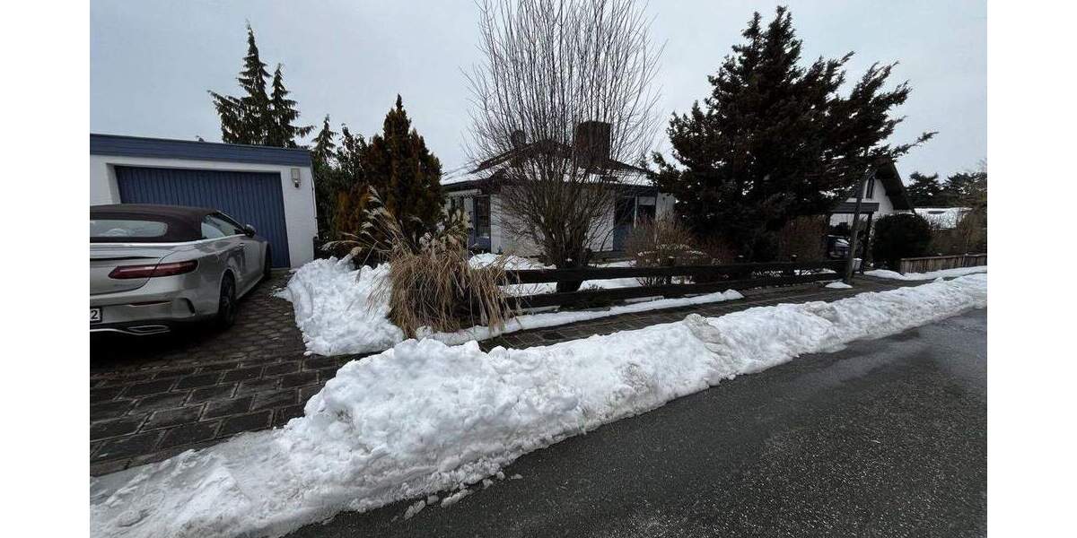 Bungalow Heroldsberg - 6 Zimmer, 200 m&sup2;, 695.000&euro; | Angebot:25752902