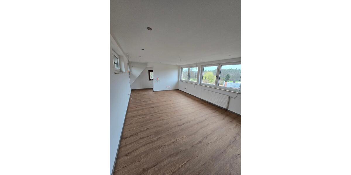 Einfamilienhaus Wendelstein - 1 Zimmer, 90 m&sup2;, 1.300&euro; | Angebot:25872934