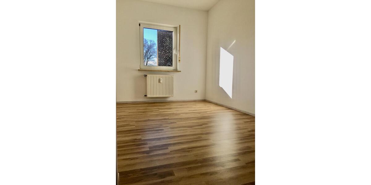 Maisonettenwohnung Heroldsberg - 3 Zimmer, 90 m&sup2;, 1.090&euro; | Angebot:25934676