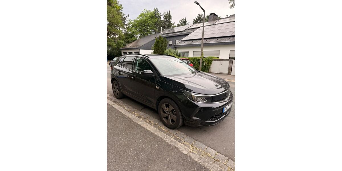Opel Grandland (X) 65.000 km 16.750 &euro; Fürth 90766