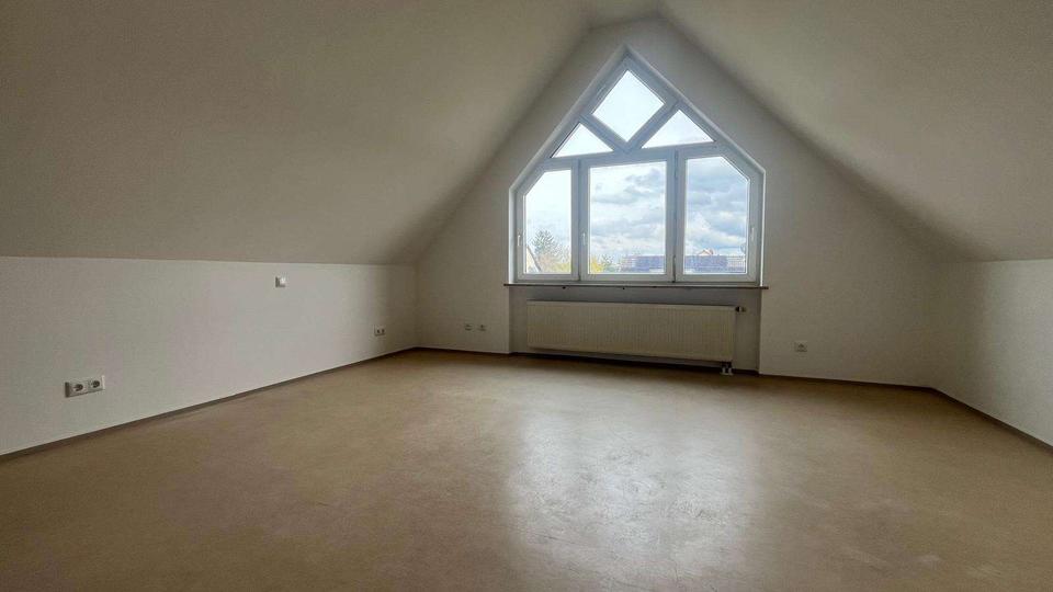 Etagenwohnung Erlangen Alterlangen - 3 Zimmer, 70 m&sup2;, 840&euro; | Angebot:26646676