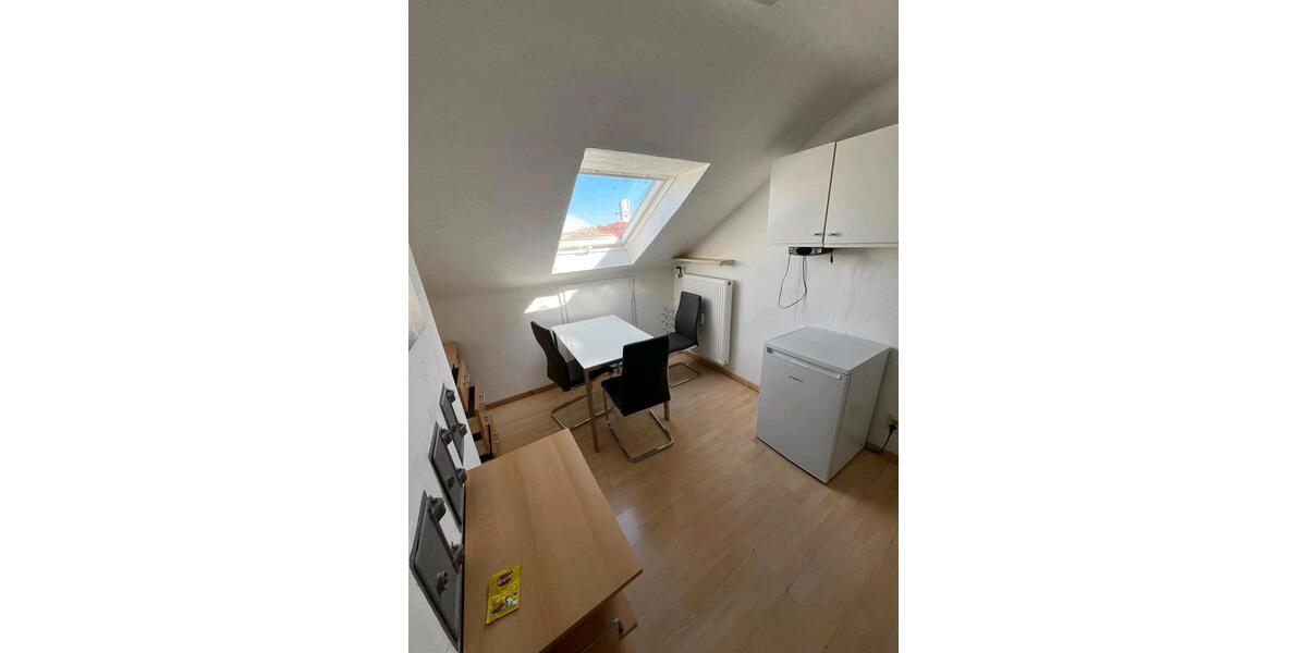 Dachgeschoßwohnung Erlangen Bruck - 2 Zimmer, 50 m&sup2;, 400&euro; | Angebot:26516743
