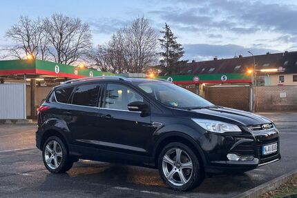 Ford Kuga 227.000 km 7.100 &euro; Nürnberg 90453