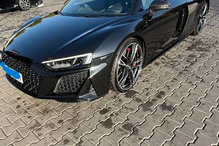 Audi R8 28.200 km 155.000 &euro; Nürnberg 90461