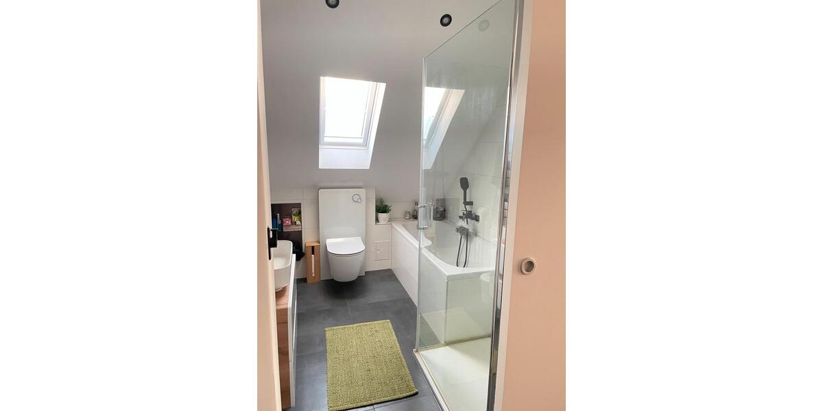 Dachgeschoßwohnung Roth - 3 Zimmer, 78 m&sup2;, 309.000&euro; | Angebot:25299720