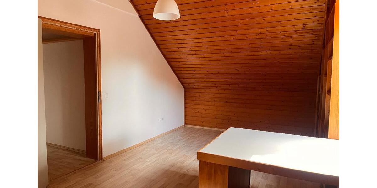 Dachgeschoßwohnung Erlangen Bruck - 2 Zimmer, 59 m&sup2;, 690&euro; | Angebot:26439386